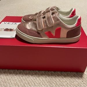 Veja V-12 kids sneakers